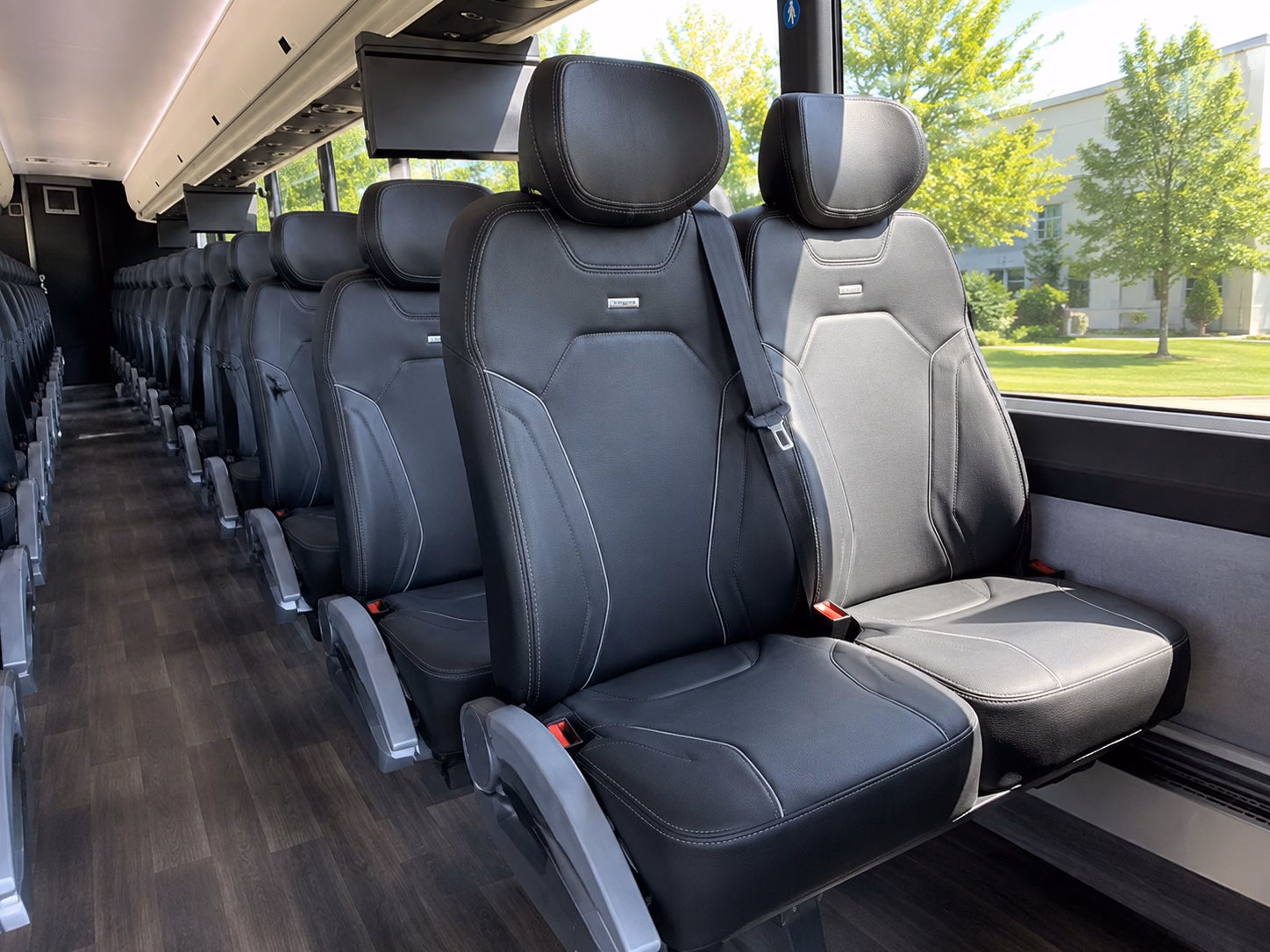how the day of the week changes what a bus costs in pasadena texas